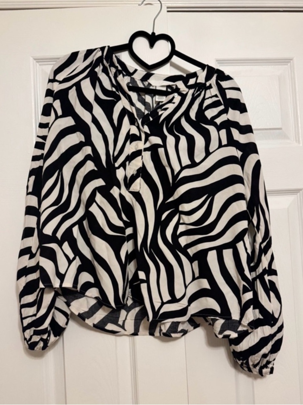 H&M Black and White Zebra Print Long-Sleeve Blouse